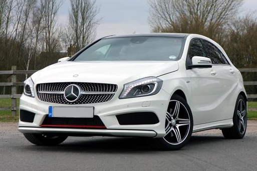 nang-cap-carplay-cho-xe-mercedes