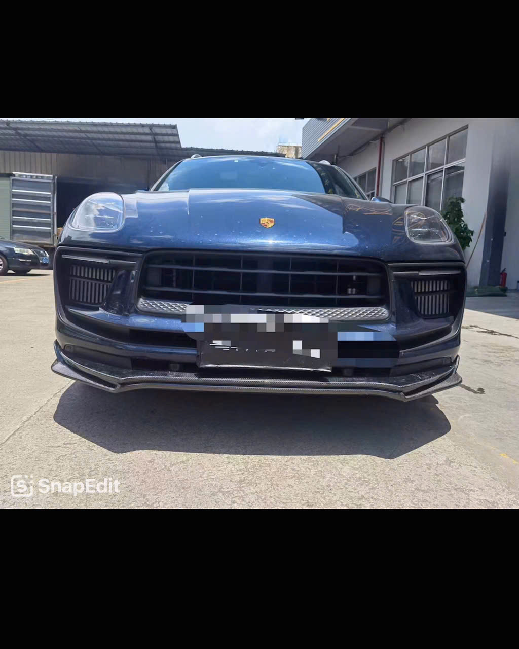 BODY LIP XE PORSCHE MACAN 2021